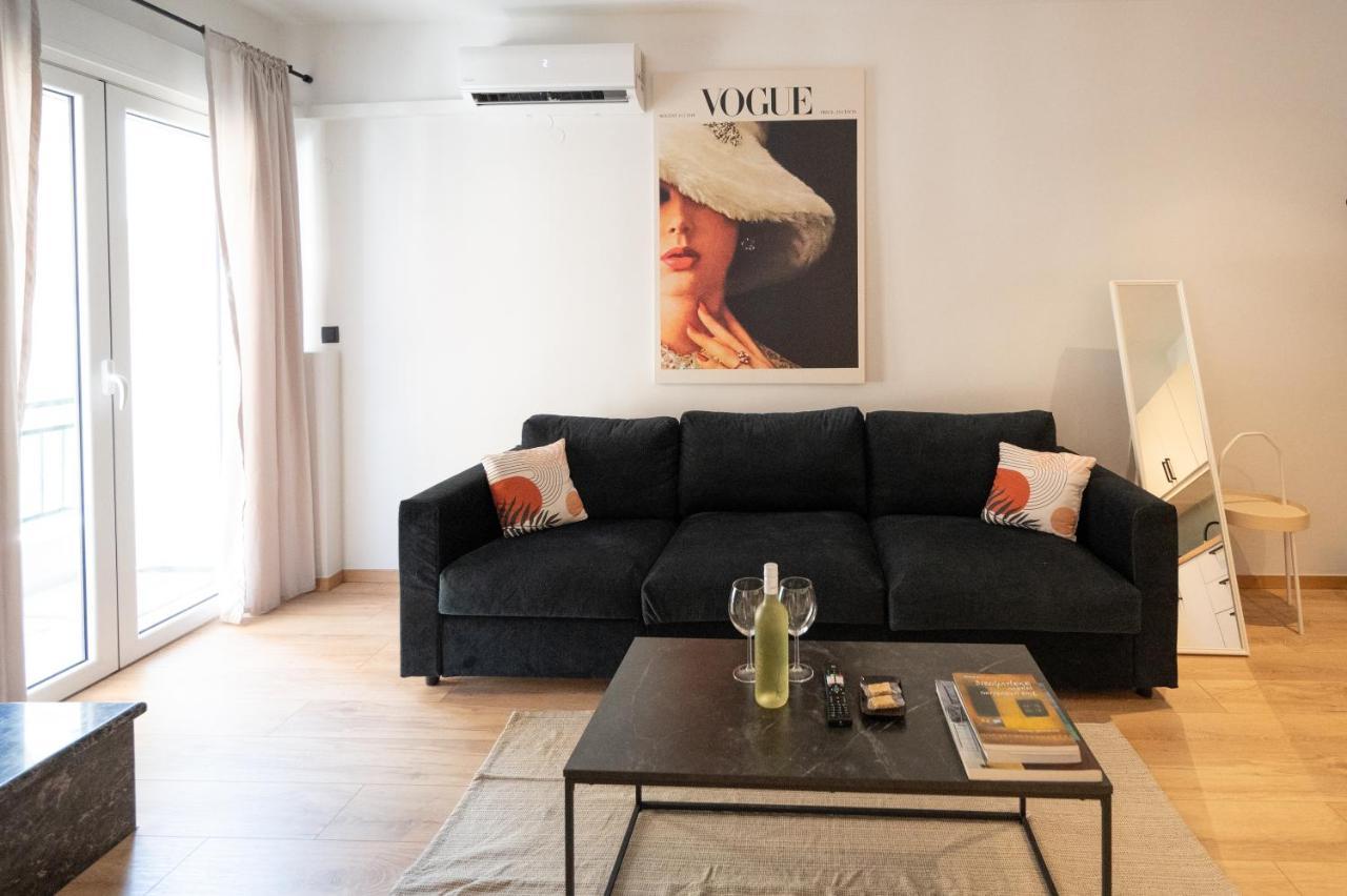 Apartment Feelin' Good